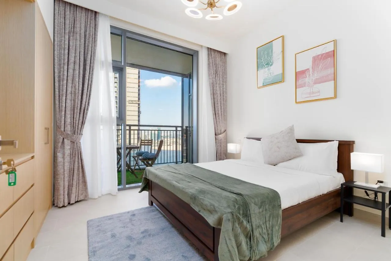 Luxbnb Creek Rise Tower Harbor Views Dubai Apartment